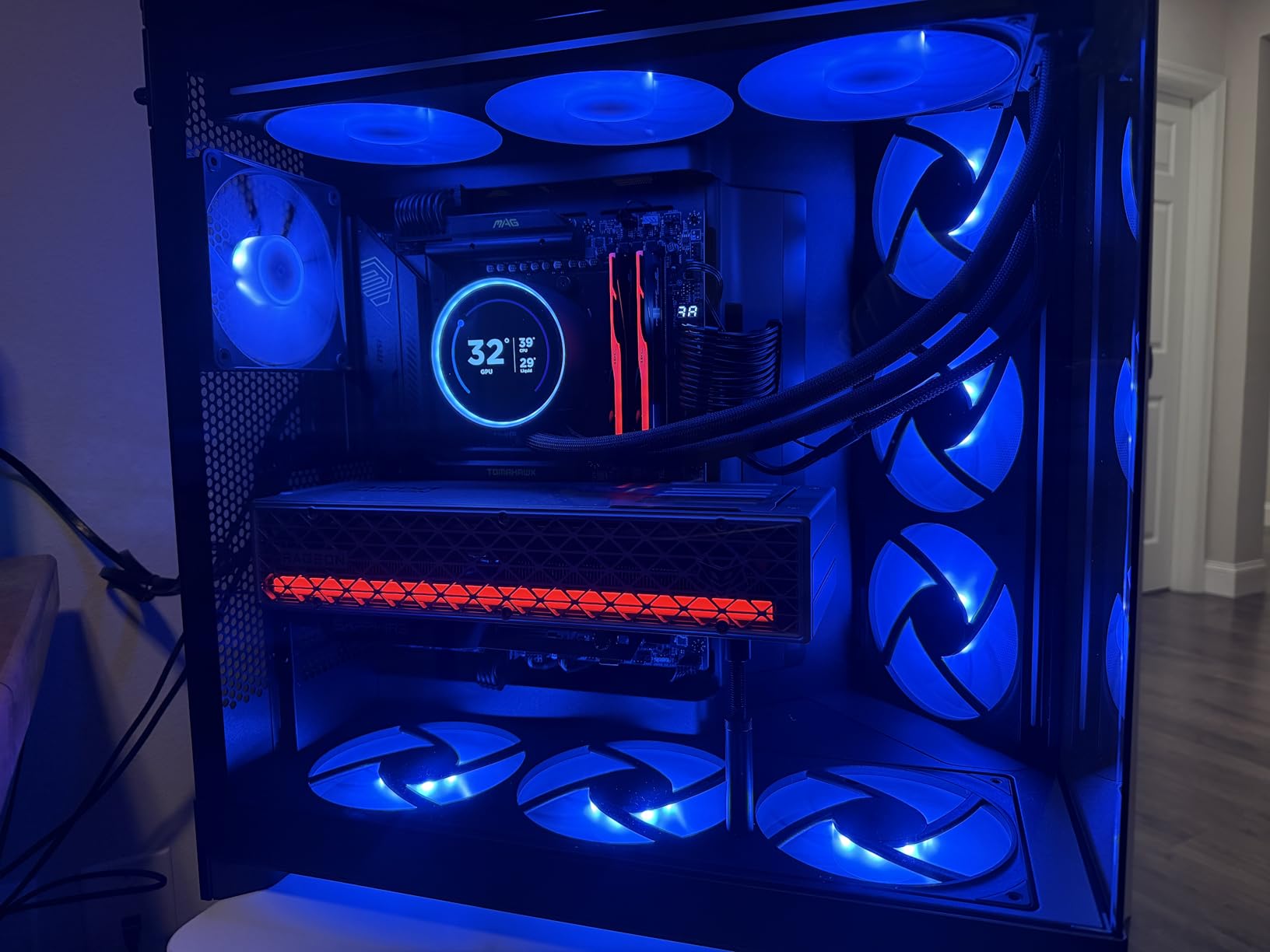 NZXT Kraken Elite 420 RGB - 420mm AIO CPU Cooler, LCD - Black | Flagship 420mm RGB AIO with 2.36-inch LCD and F420 RGB Core fan customer photo 2