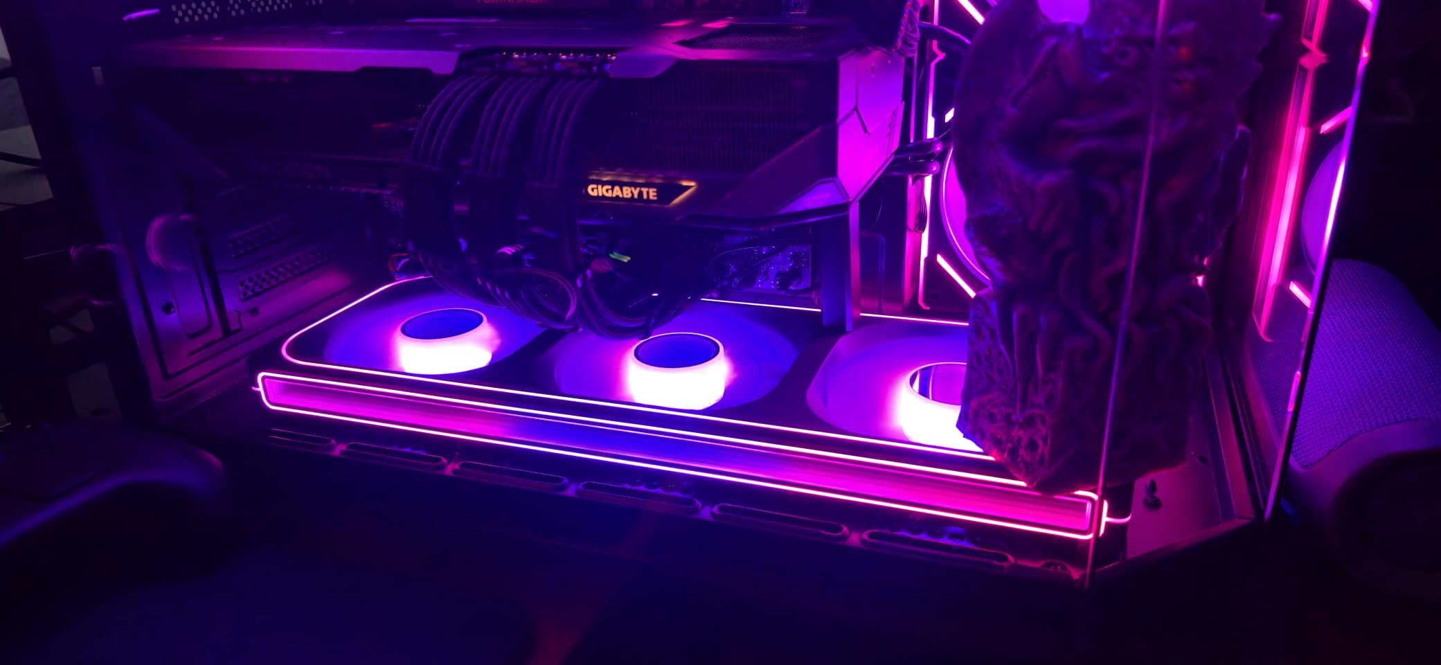 JONSBO ZB-240BR (Reverse) PC Case Fan, Reverse Blade Silent Computer Fan with Axis & 4-Sides Infinity Mirror, All-in-One, Single Frame Unit with 2x120mm ARGB Fans, PWM Fan 2400RPM, 28MM Thick,Black customer photo 1