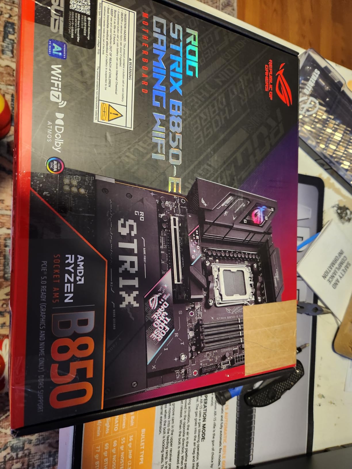 ASUS ROG Strix B850-E Gaming WiFi AMD AM5 B850 ATX Motherboard 16+2+2 Stages, Dynamic OC, Core Flex, DDR5 AEMP, WiFi 7, 5X M.2, 5G LAN, PCIe 5.0, USB4, USB 20Gbps Type-C customer photo 1