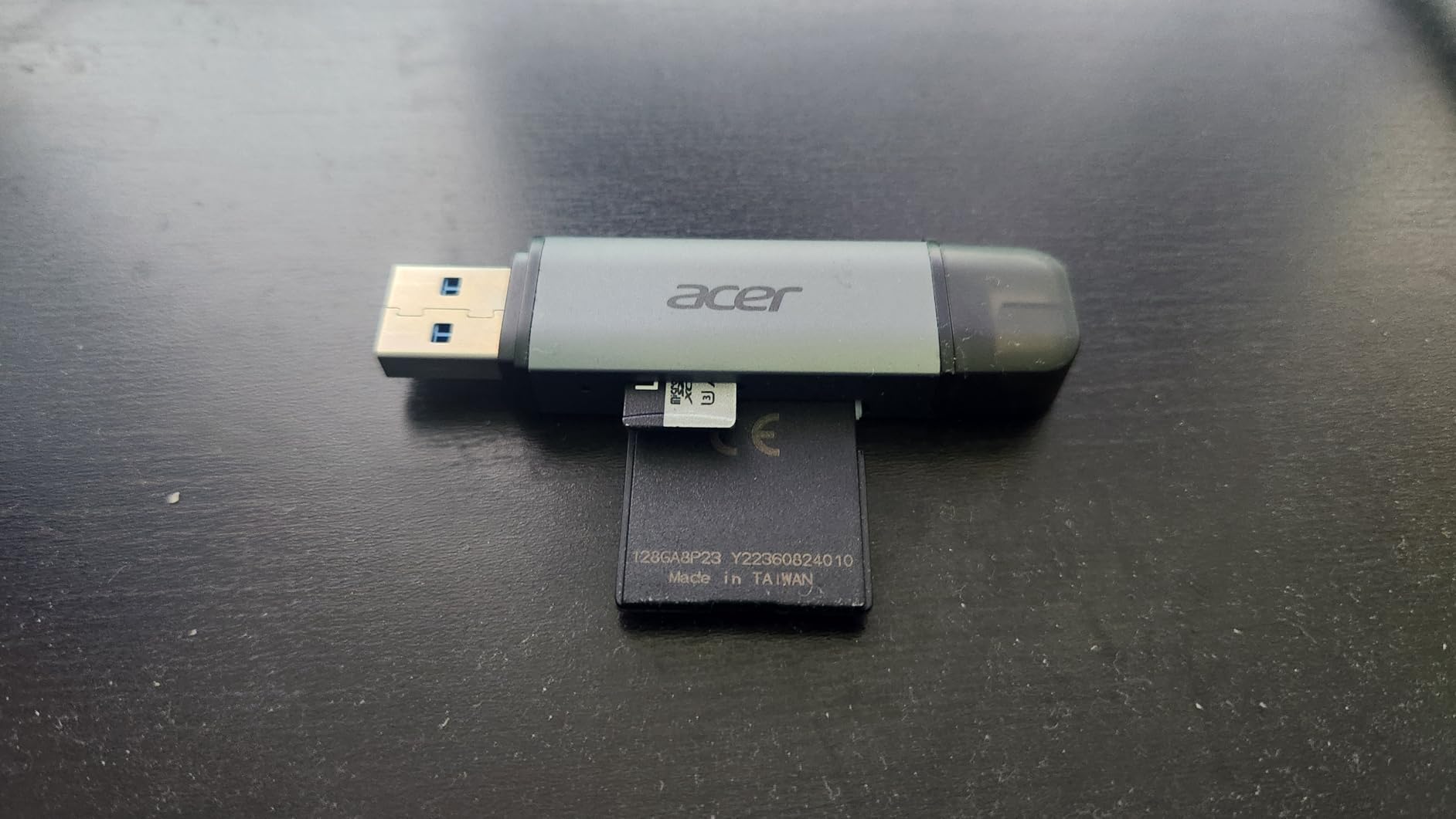 acer SD Card Reader USB C, Dual Slots USB Type C to Micro SD Card Adapter | Memory Card Reader for MicroSD, SDHC, SDXC, Compatible with Laptop, PC, iPhone16/15, MacBook Pro/Air, iPad Pro, Android customer photo 2
