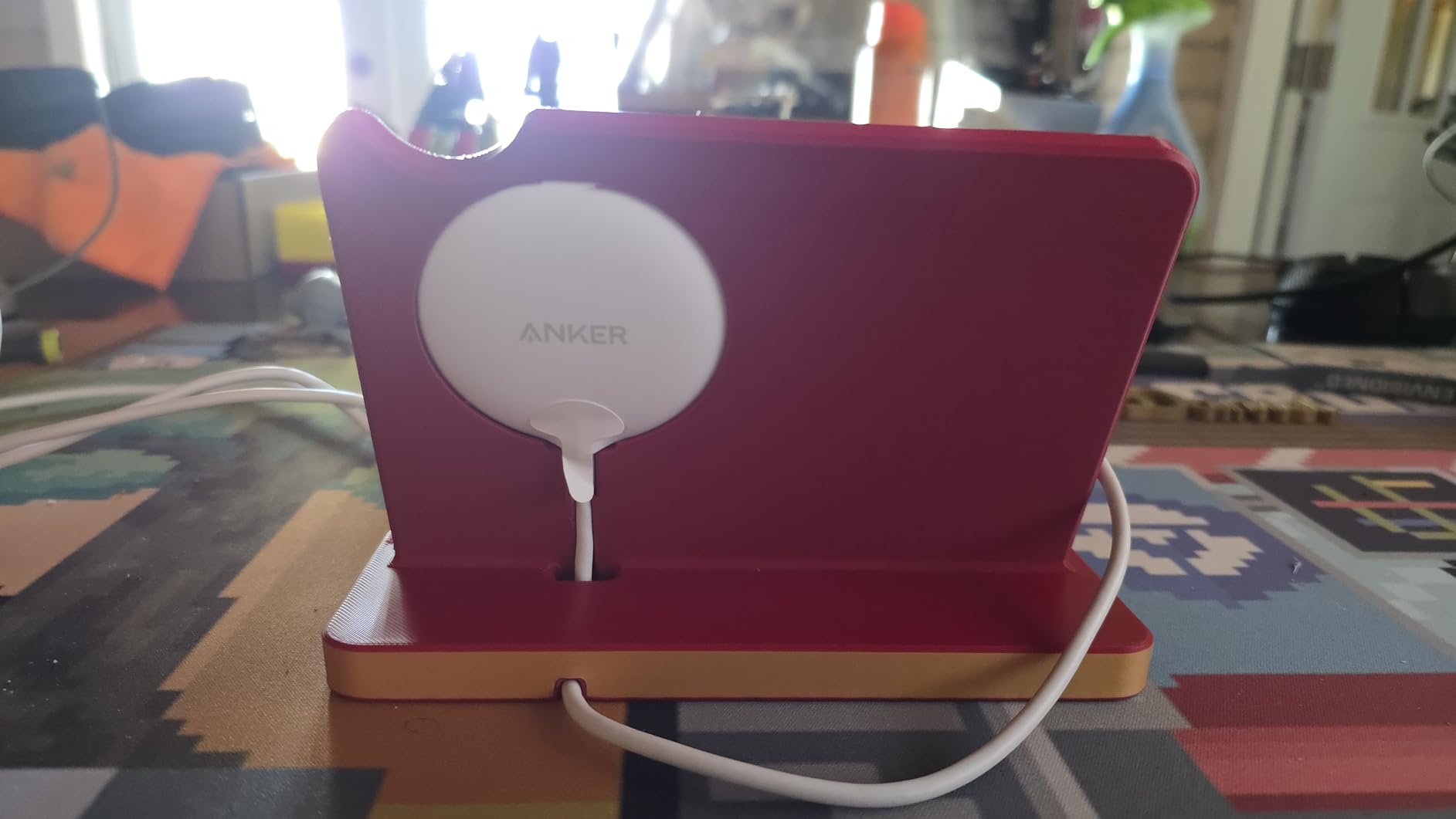 Anker Zolo Magnetic Wireless Charger, Qi2 Certified 15W MagSafe-Compatible Wireless Charging Pad, for iPhone 17/16/15/14/13/12 Series, AirPods, and More (1 Pack, Not for Pixel, Adapter Not Included) customer photo 2