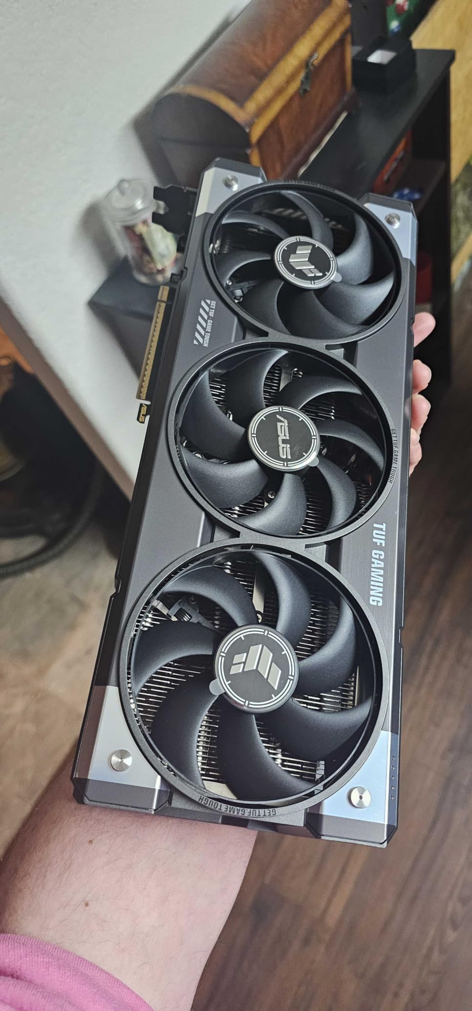 ASUS TUF Gaming GeForce RTX 5090 32GB GDDR7 Gaming Graphics Card customer photo 2