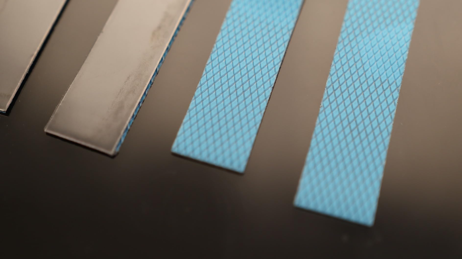 Thermal Grizzly Minus Pad Advance - 120x20x1.0mm 4-Pack Thermal Interface Pad, Electrically Non-Conductive, High Thermal Conductivity & Compressibility for SSDs, GPUs & Electronics customer photo 2