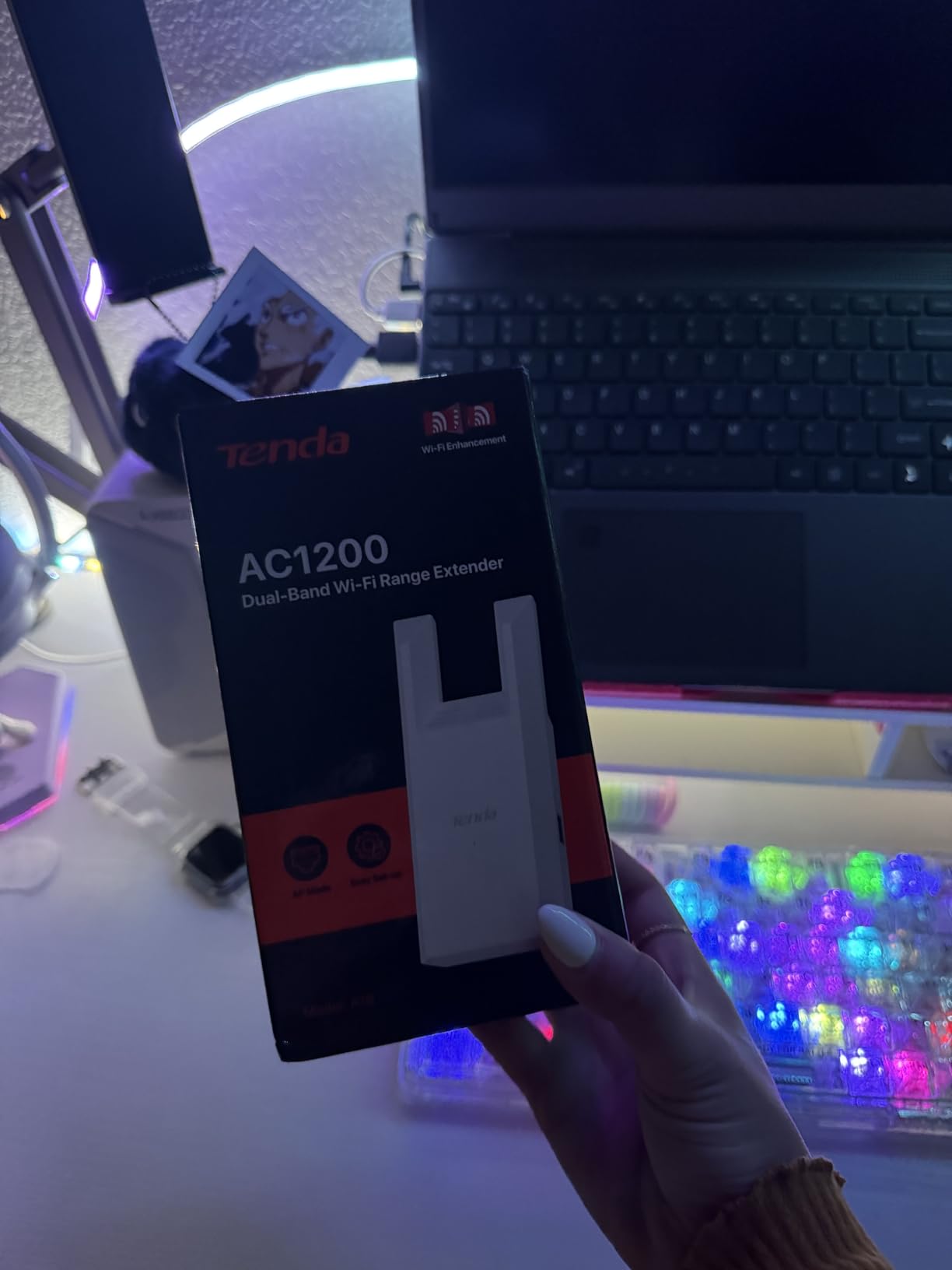 Tenda WiFi Range Extender AC1200, Dual-Band 867Mbps 5GHz/300Mbps 2.4GHz, WiFi Booster Suitable for Every House, One Ethernet Port(A18 V4.0) customer photo 2