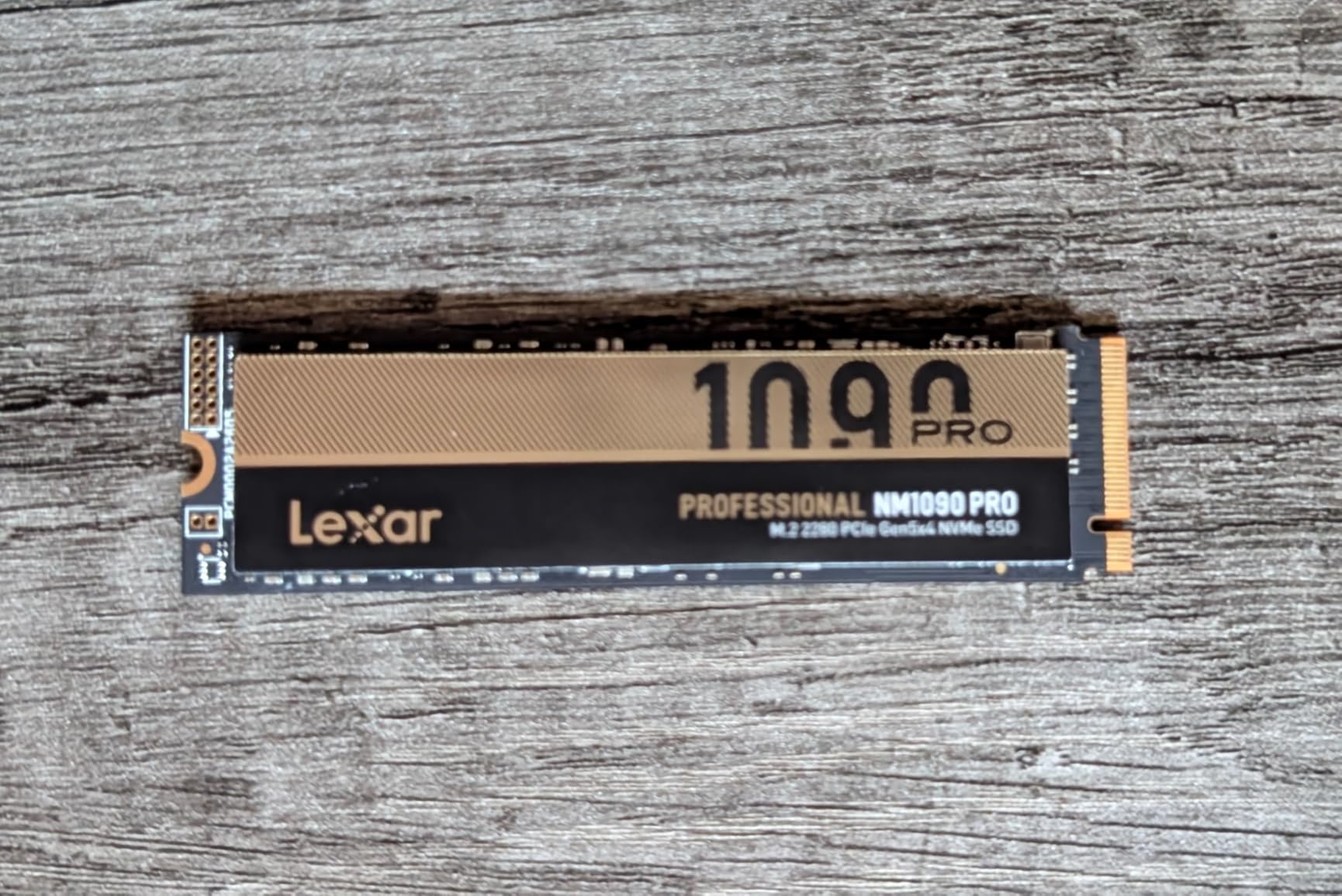 Lexar 1TB NM1090 PRO NVMe SSD, 14,000/10,000 MB/s, M.2 2280, PCIe Gen 5 | Ideal for AI Computing, Gaming, Content Creation, Thermal Control, DirectStorage Enabled, DRAM & SLC Cache customer photo 1