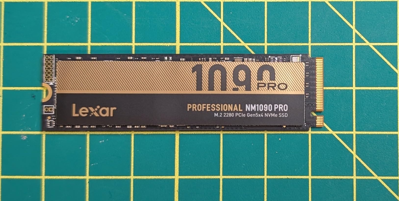 Lexar 1TB NM1090 PRO NVMe SSD, 14,000/10,000 MB/s, M.2 2280, PCIe Gen 5 | Ideal for AI Computing, Gaming, Content Creation, Thermal Control, DirectStorage Enabled, DRAM & SLC Cache customer photo 2