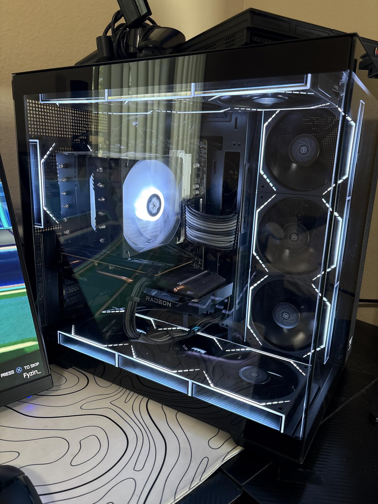 Thermalright TL-M12QR X3 120mm Reverse Blade ARGB Case Fans, 1500RPM 47.6CFM, Black | Reverse Airflow, Daisy-Chain PWM/ARGB Wiring, Infinity Mirror Lighting customer photo 1