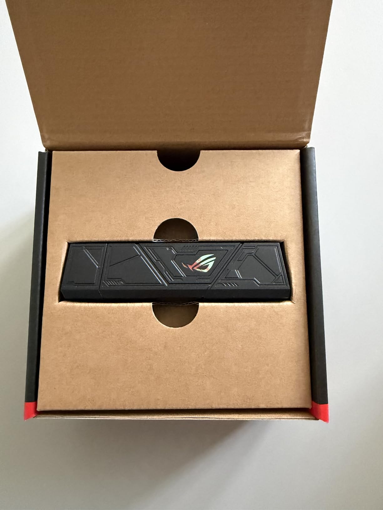 ASUS ROG USB-BE92 Tri-Band BE6500 WiFi 7 USB Adapter, 6GHz Band, Support 4096-QAM, Multi-Link Operation (MLO), Compatible with Type A and C, WPA3 Network Security customer photo 2