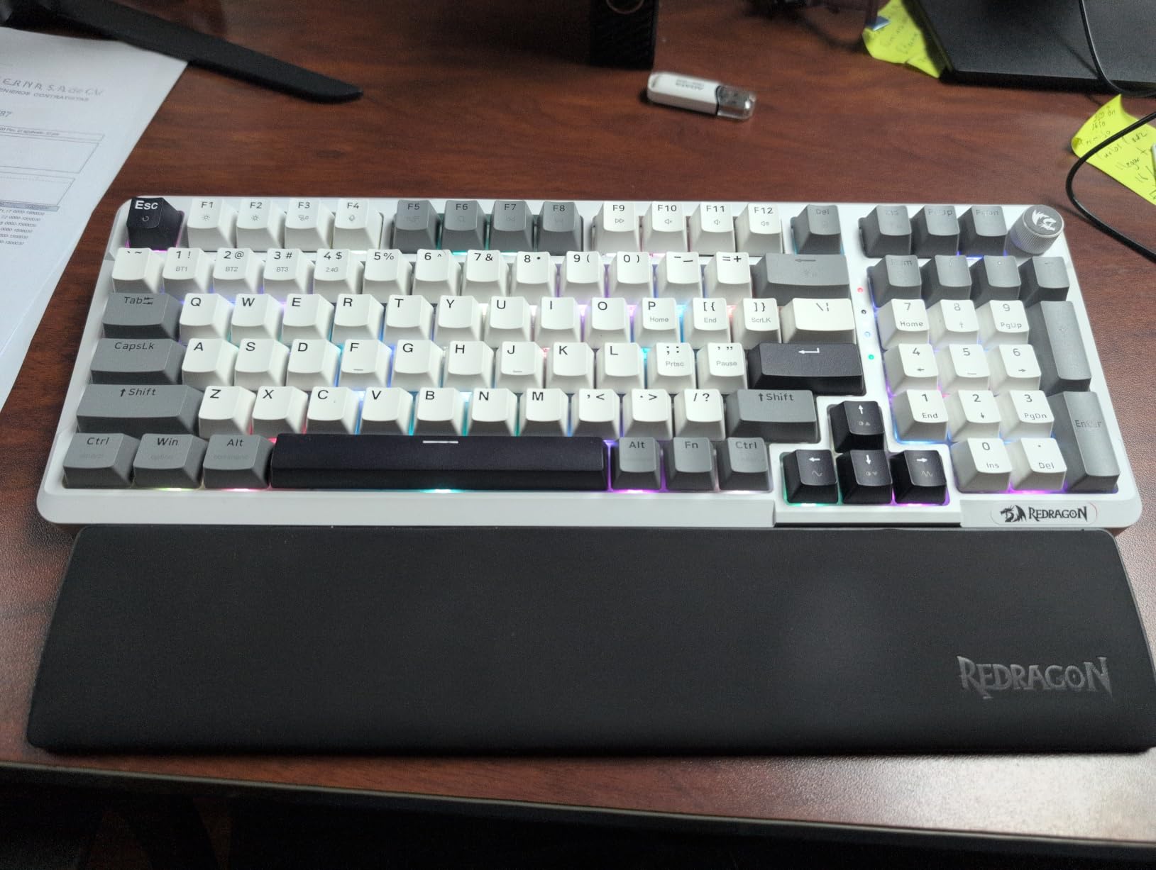 Redragon K742 Wireless Mechanical Gaming Keyboard with Knob for PC Computer customer photo 2