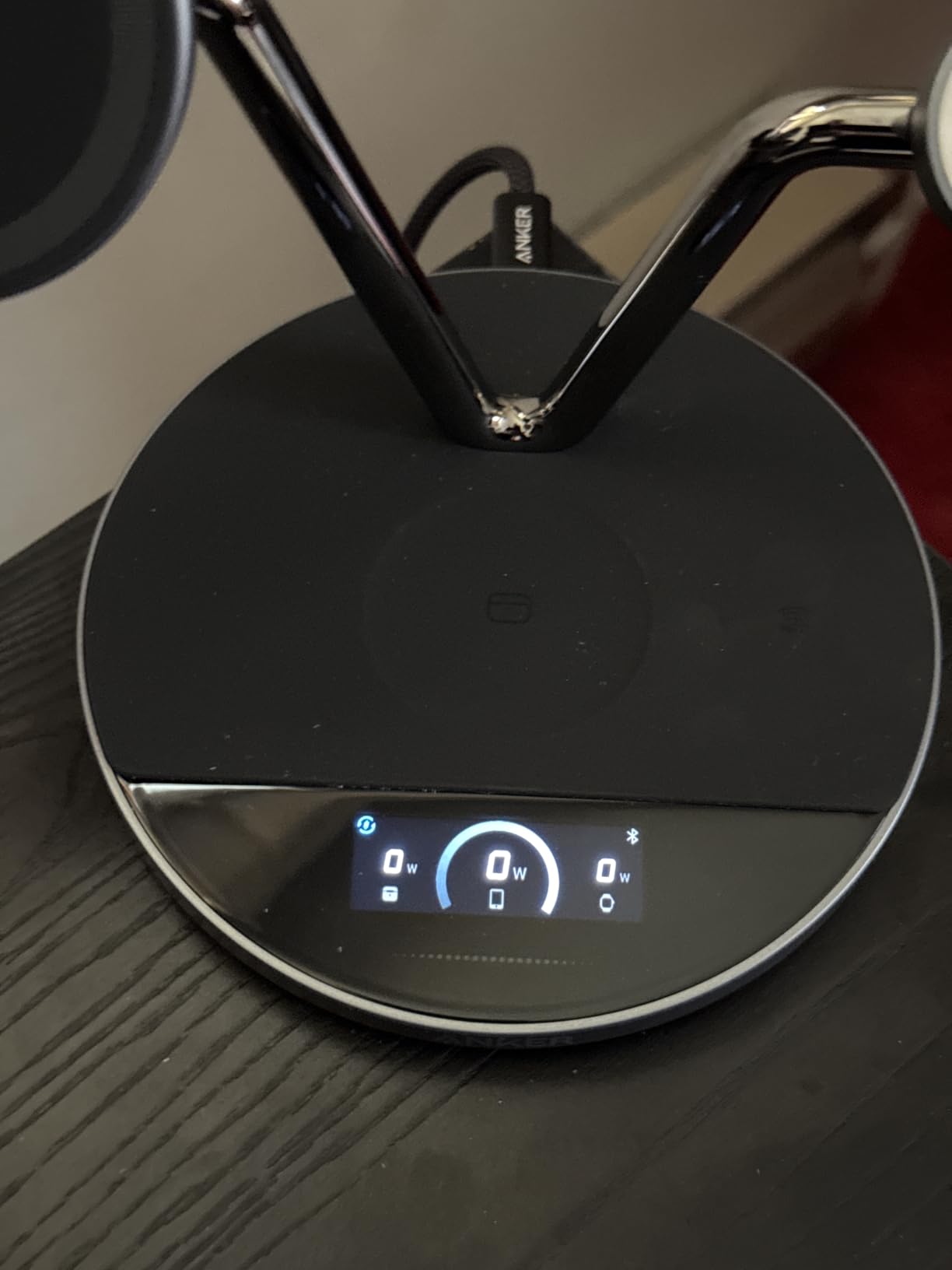 Anker Prime 3-in-1 Qi2.2 MagSafe Compatible 25W Wireless Charging Station | Smart Display with TEC Active Cooling, for iPhone 17, Apple Watch, AirPods Pro, and More (Adapter Included) customer photo 1