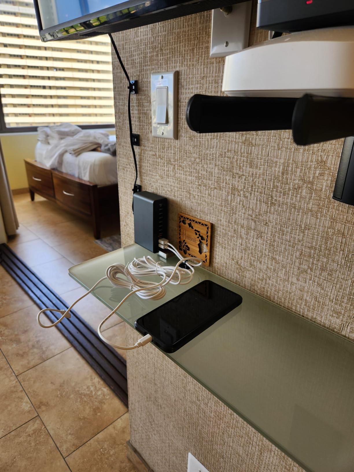 12 Ports Aluminum Alloy MEKIOJEO 380W Charging Station USB C Charger Block customer photo 1