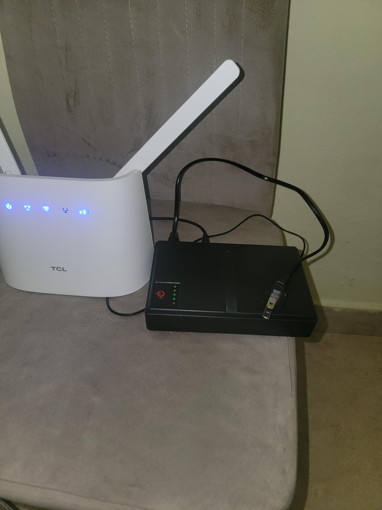 Mini DC UPS Battery Backup Uninterruptible Power Supply 18W 5V/9V/12V/15V/24V Output for Router, Modem, POE Devices, Security IP Camera customer photo 2