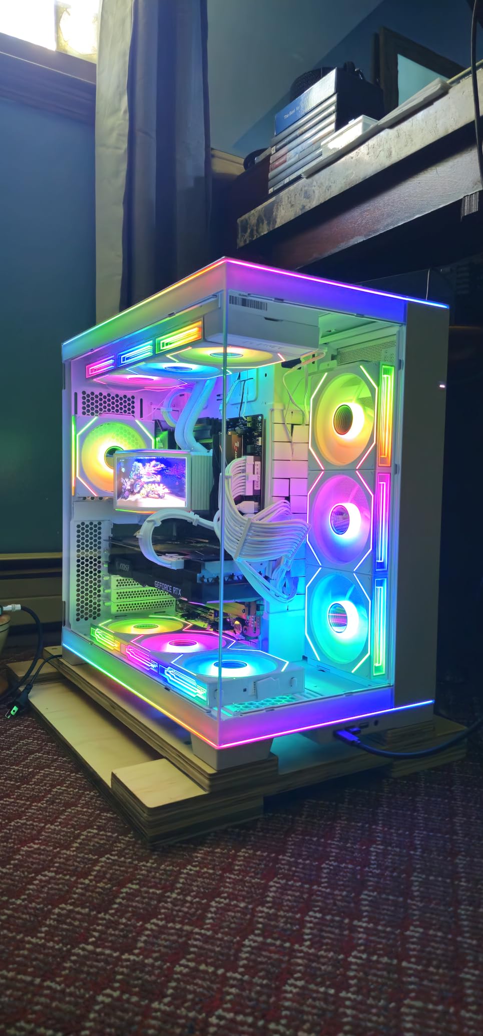 TUF Gaming X870E-PLUS WIFI7 AMD X870E ATX Motherboard with 16+2+1 80A Power Stages, DDR5 Support with AEMP, PCIe 5.0 x16 with PCIe Slot Q-Release Slim, Four M.2 Slots, WiFi 7 with ASUS WiFi Q-Antenna customer photo 1