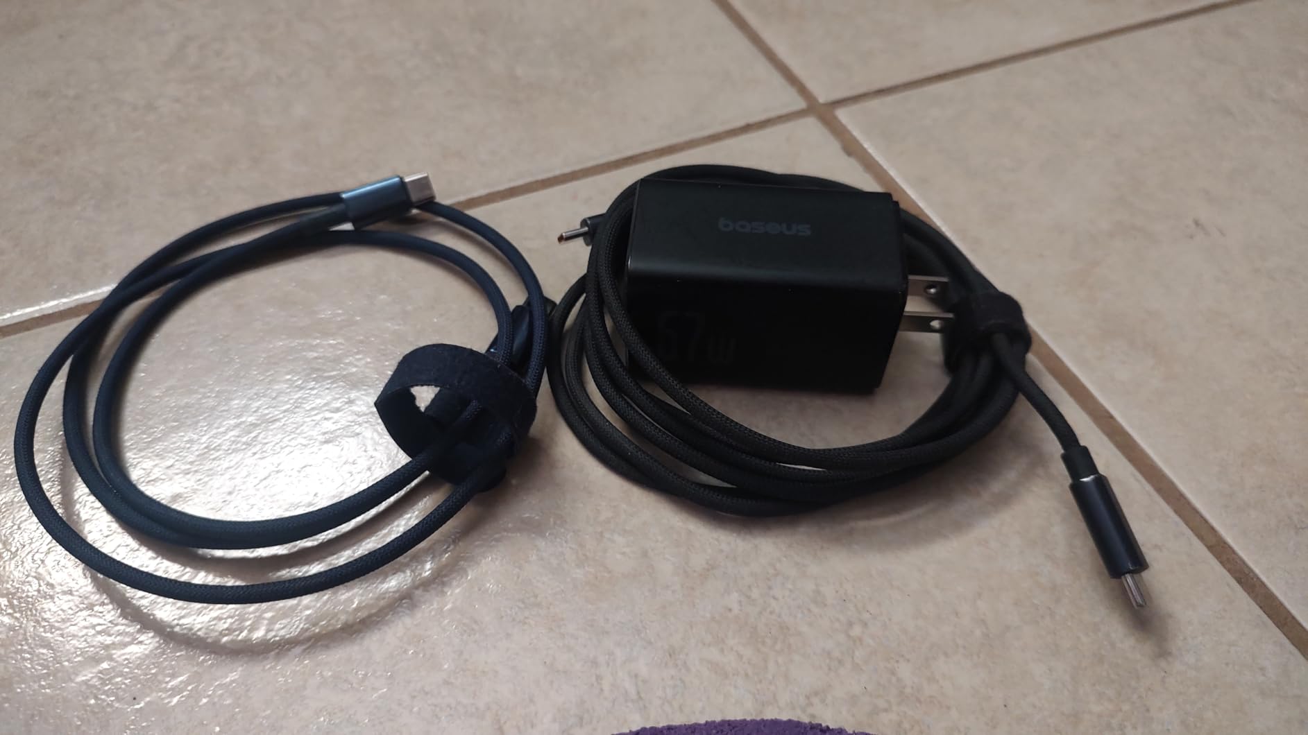 Baseus PD3.1 140W USB C Charger PPS Fast Charger Type C Fast Charging Block | USB C Brick for MacBook Air/Pro, Pixelbook, iPad, iPhone 17/16/15 Series, Galaxy S25 Ultra and More customer photo 1