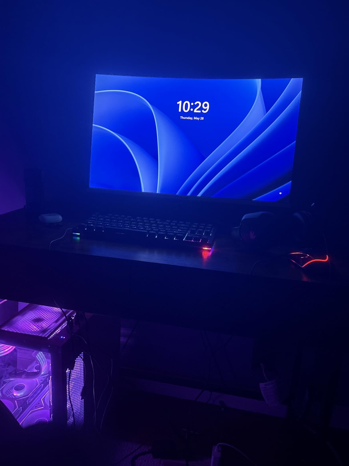 Gawfolk 27 Inch 4K Monitor IPS 60Hz, UHD 3840 x 2160p PC Monitors | Computer Dispaly for Home & Office, Support HDMI & DP, Wall Mount customer photo 2