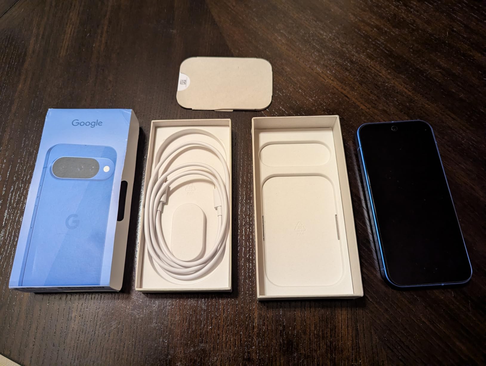 Google Pixel 10 - Unlocked Android Smartphone with Gemini, Advanced Triple Rear Camera customer photo 1