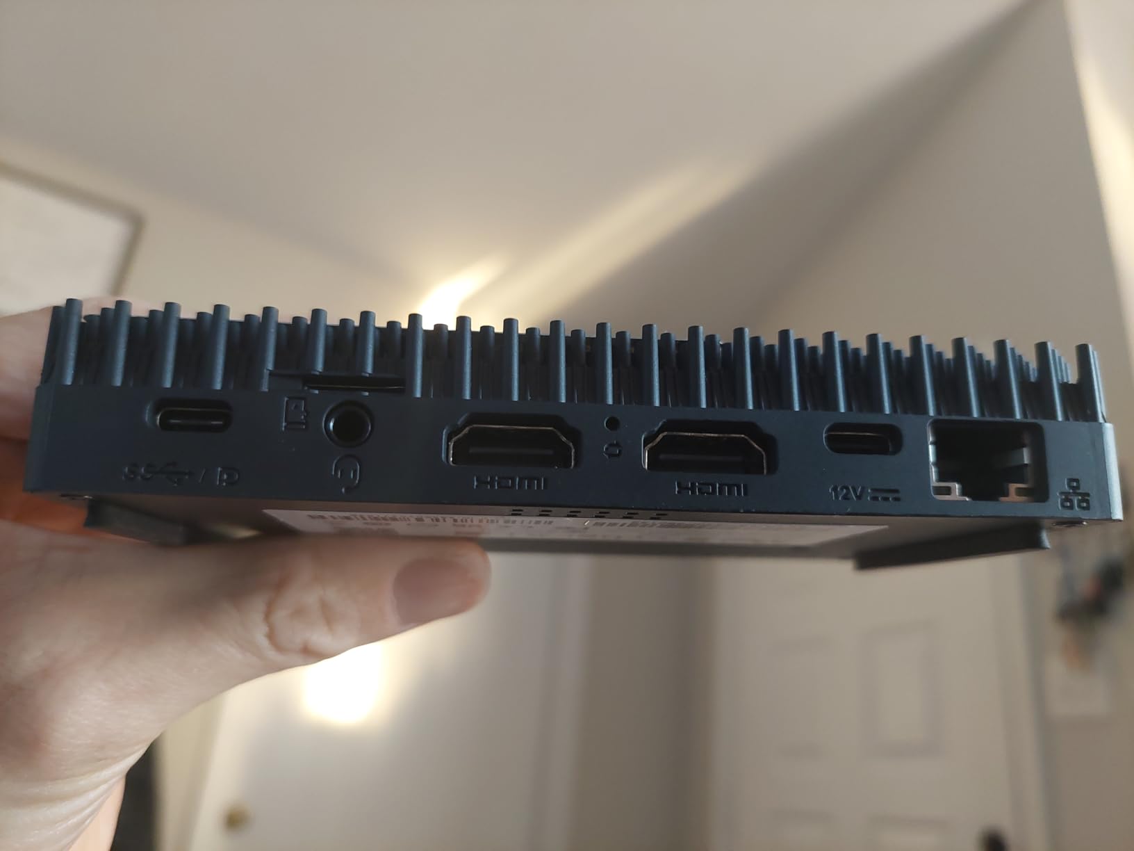 MeLE Cyber X1 Fanless Mini PC N150 16GB DDR4 512GB SSD with Win 11 Pro | Dual HDMI+USB-C 4K Triple Display | WiFi 5 BT5.1 | 0dB Silent | VESA Mount customer photo 1