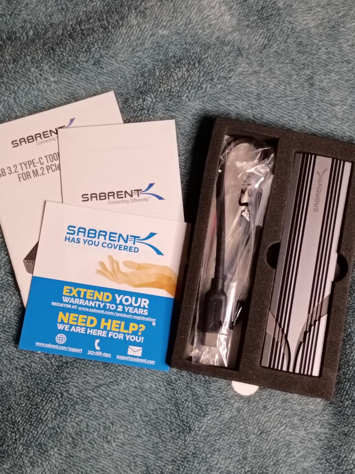 SABRENT USB4 NVMe SSD Enclosure, Tool-Free, 3900MB/s (EC-U4TN) | M.2 PCIe 4.0 x4; USB 4.0; Thunderbolt 3/4 & USB-C compatible; for 2230-2280 drives; nvme enclosure 40gbps customer photo 1