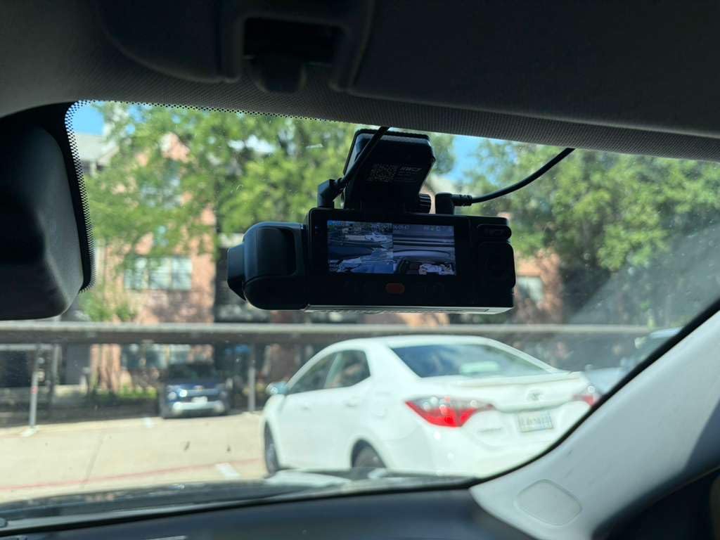 IIWEY N6 360 Degree Dash Cam 4 Channel, Free 128GB Card, 8 IR Lights Night Vision | 5.8G WiFi-6 (up to 20MB/s) with App, 24/7 Parking Mode, FHD Front & Rear Inside Dash Cam for Car, 3.16 inch IPS, GPS, G-Sensor customer photo 1