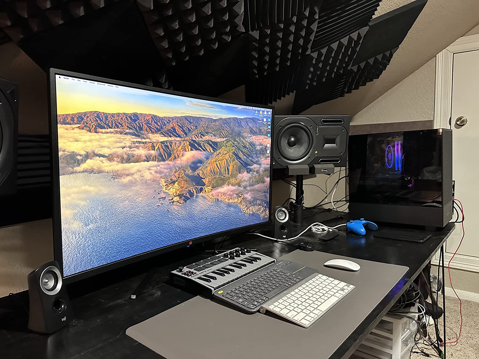 Deco Gear 40 Curved 5K2K Nano IPS Monitor | 5120x2160 UltraWide 21:9 Display, 120 Hz Refresh | 65 W USB-C PD | HDR, Adaptive Sync | Built-in Speakers for Work customer photo 2