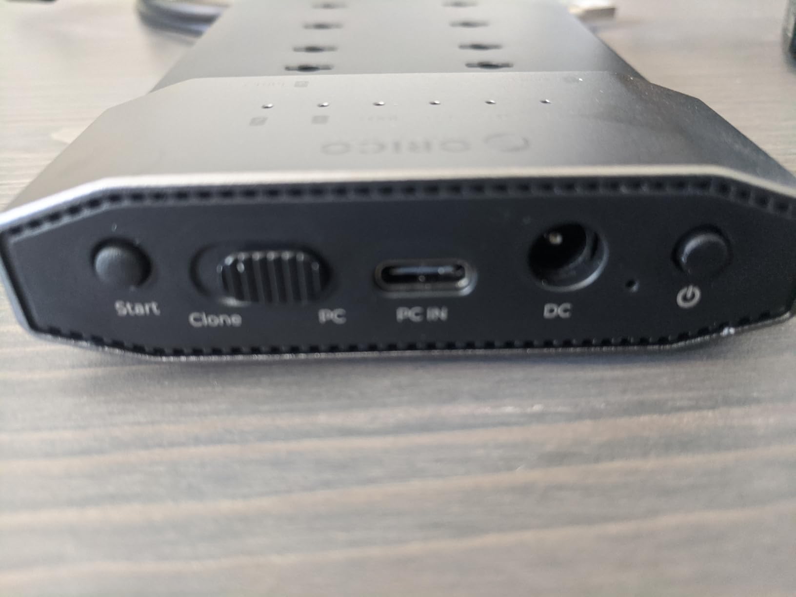 ORICO 20Gbps Dual Bay NVMe Enclosure Tool-Free, USB 3.2 Gen 2x2, Aluminum Hard Drive Cloner with Offline Clone Function customer photo 1