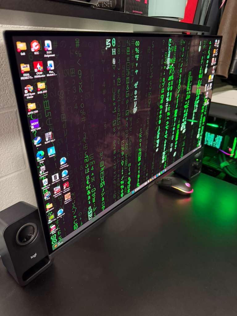 msi MAG 274QP QD-OLED X24 27-Inch WQHD Gaming Monitor, 2560 x 1440 Quantum Dot OLED Panel, 240Hz, 0.03ms, Adaptive-Sync, HDMI2.1, DP 1.4a, Tilt/Height Adjustable, Black customer photo 2