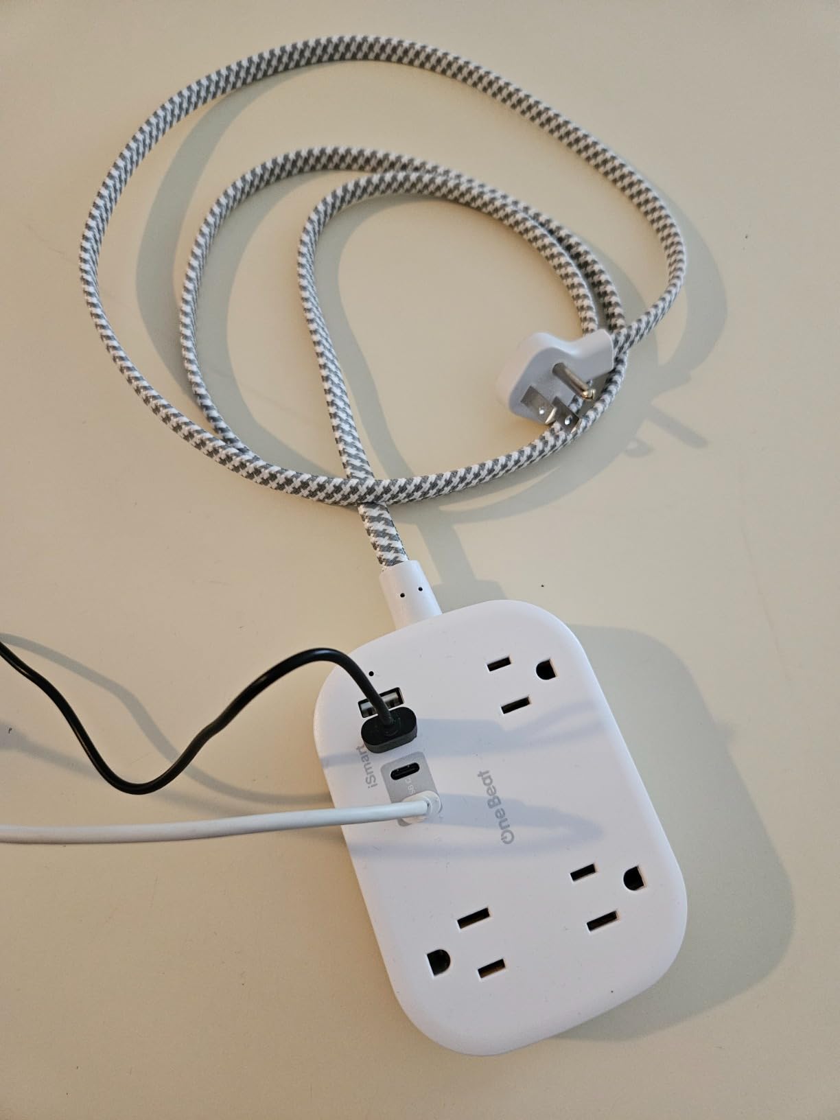 Cruise Essentials 2026, One Beat Travel Power Strip with USB C, Flat Plug 1ft | Extension Cord with 3 Outlets 4 USB Ports (2 USB C), Desk Wall Outlet Extender, Non Surge Protector for Cruise, Dorm Room, ETL customer photo 2
