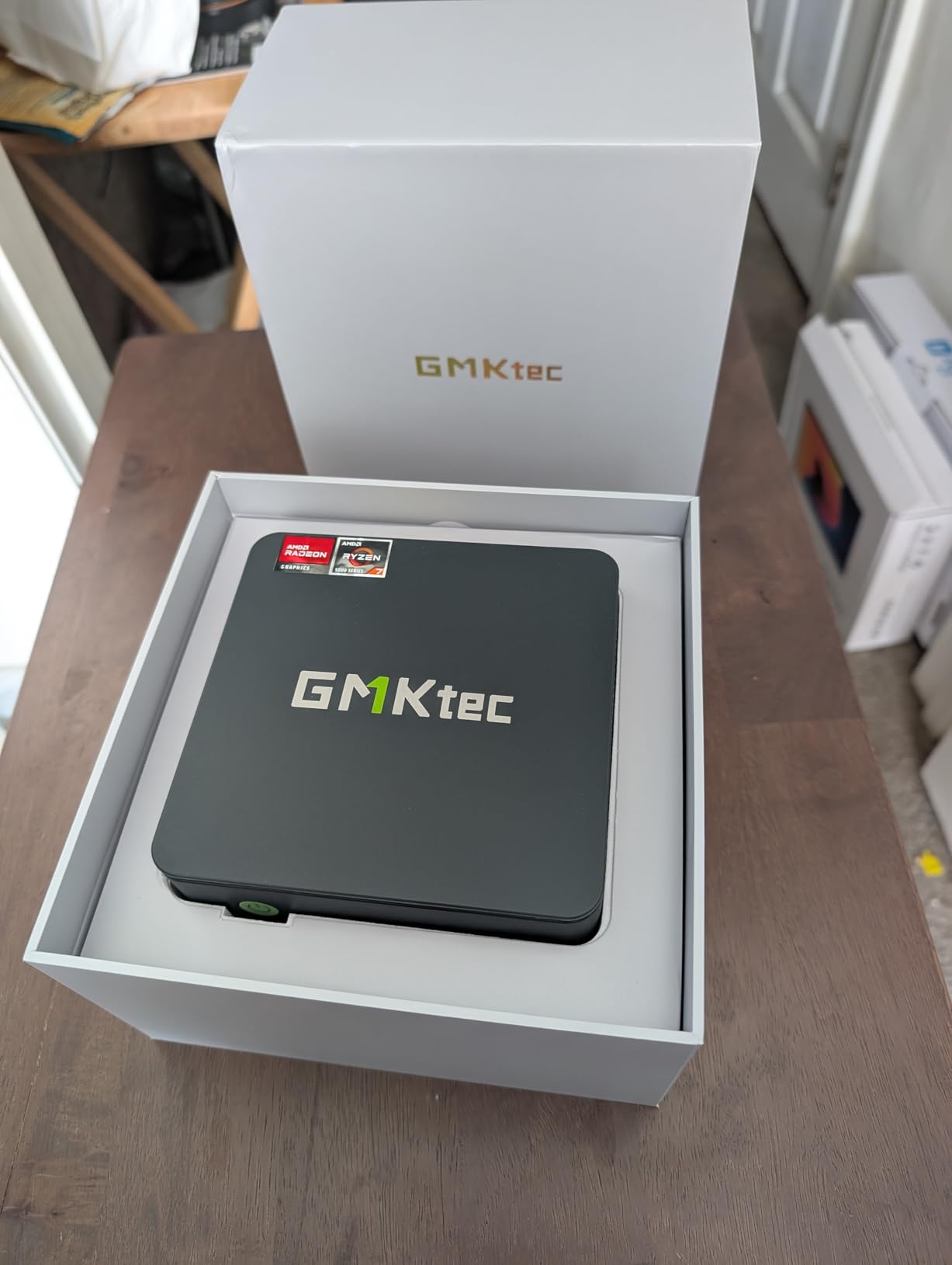 GMKtec Mini PC AMD Ryzen 7 7735HS (8C/16T 4.75Ghz) Dual NIC LAN 2.5GbE 32GB LPDDR5 1TB NVME SSD Oculink, USB4, HDMI, USB-C Desktop Computer customer photo 2