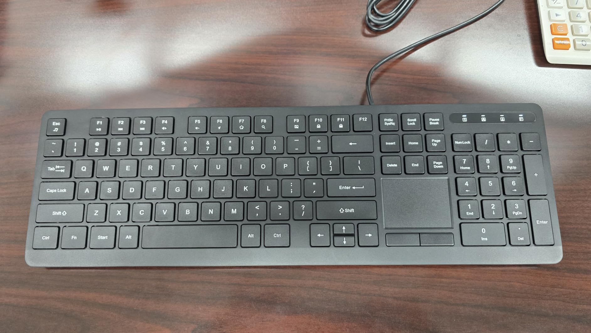 Perixx PERIBOARD-513III Wired Full-Size Keyboard with Integrated Touchpad - Quiet Scissor Keys - Multimedia Hotkeys - US Layout customer photo 1