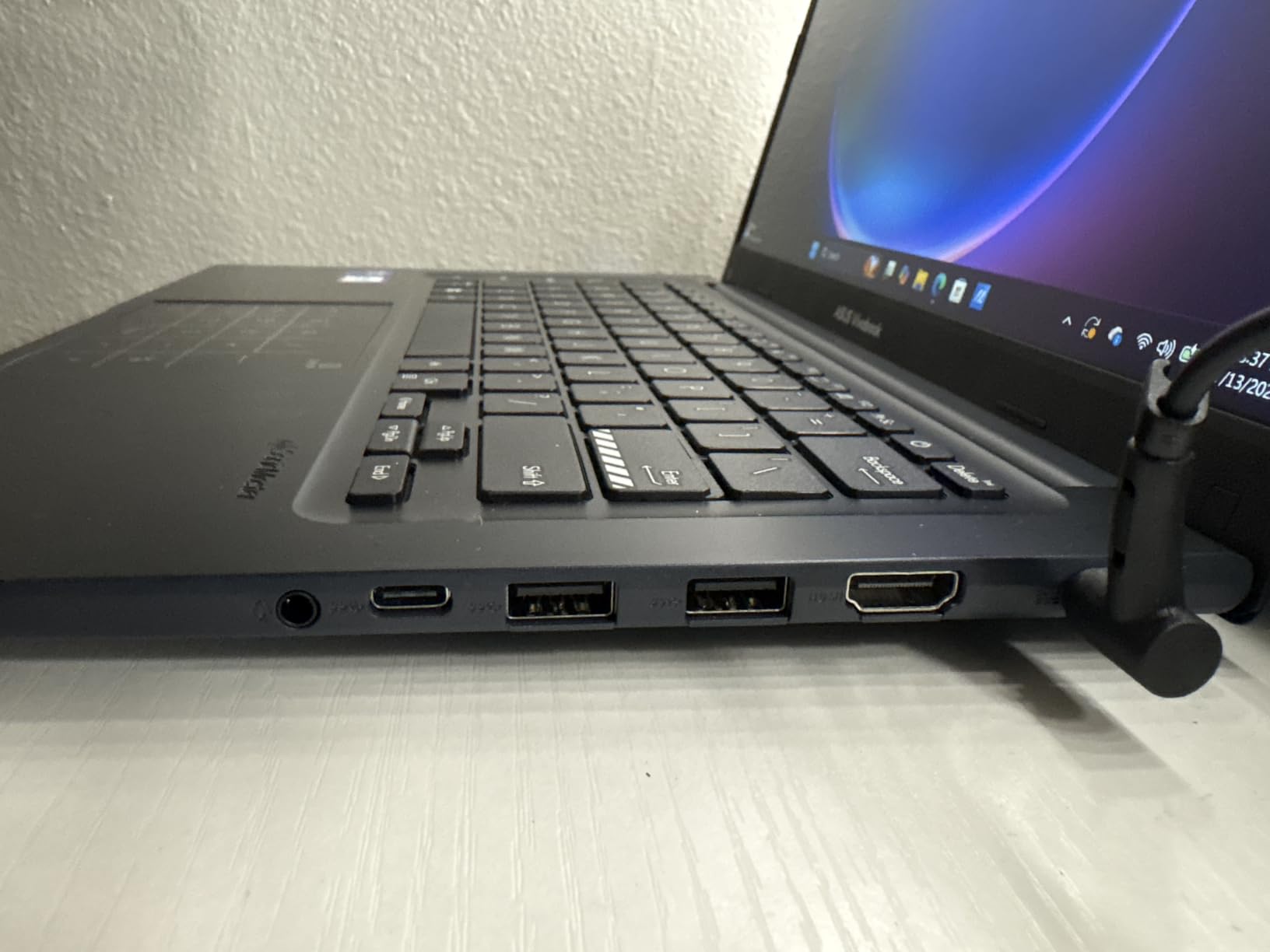 ASUS Vivobook 14