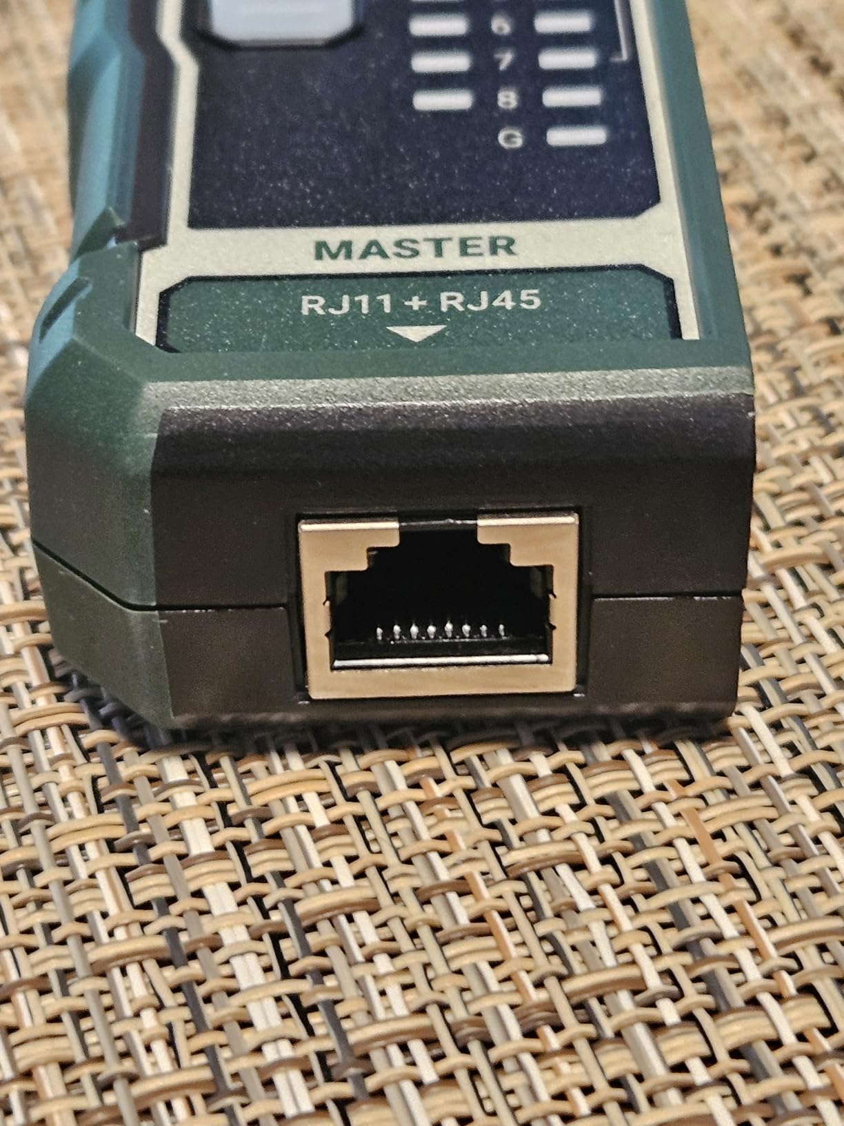 TESMEN TLP-528A Network Cable Tester for RJ11 RJ45, Ethernet Wire Tester for LAN & TEL Continuity and QC Test, for CAT5/CAT6/CAT7, Suitable for Cable Maintenance and Sorting - Green customer photo 1