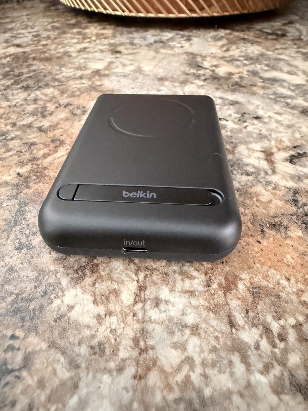 Belkin 10000mAh Qi2.2 25W MagSafe Power Bank with Kickstand and Display | Wireless Charging Battery Pack, iPhone 17, Air, Pro, Pro Max, Google Pixel 10, Digital Battery Display, Magnetic customer photo 2