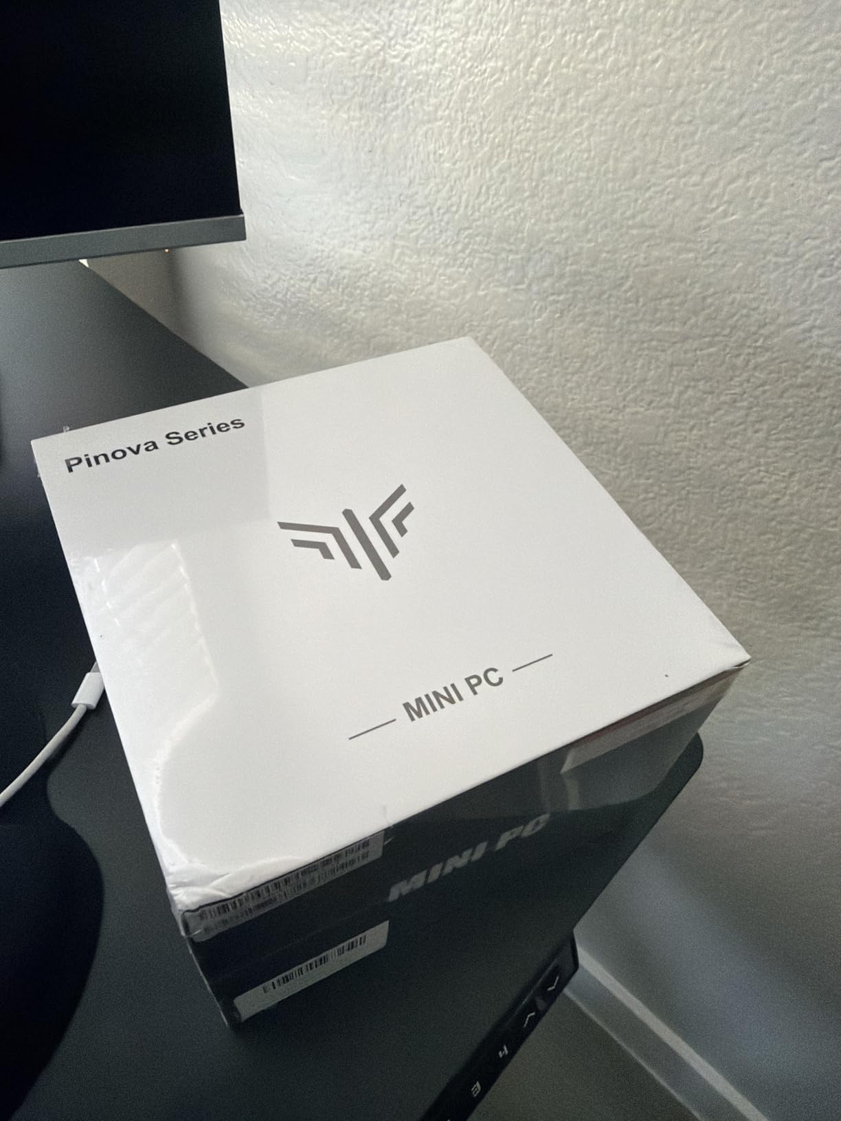KAMRUI E3B Mini Gaming PC Windows 11 pro, AMD Ryzen 7 7730U (Upgraded 7640HS/7430U), 16GB RAM 1TB M.2 SSD Desktop Computers, 4K Triple Display/Type-C/WiFi6/BT5.2 for Gaming | Business | Home | Office customer photo 2