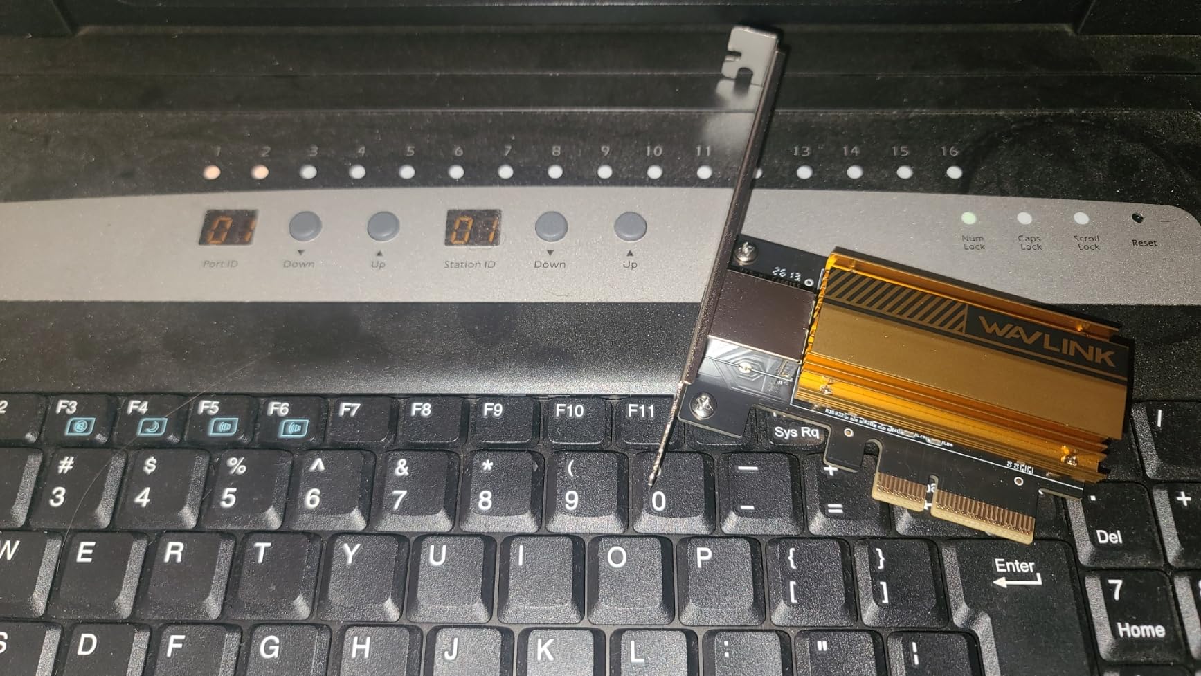 WAVLINK 10G PCIe Network Adapter, 10Gb PCIe Network Card with RTL8127AT Controller, PCIe x4/x8/x16 Ethernet Card for Windows 11/10 & Linux PC, Low Profile Bracket Included customer photo 1