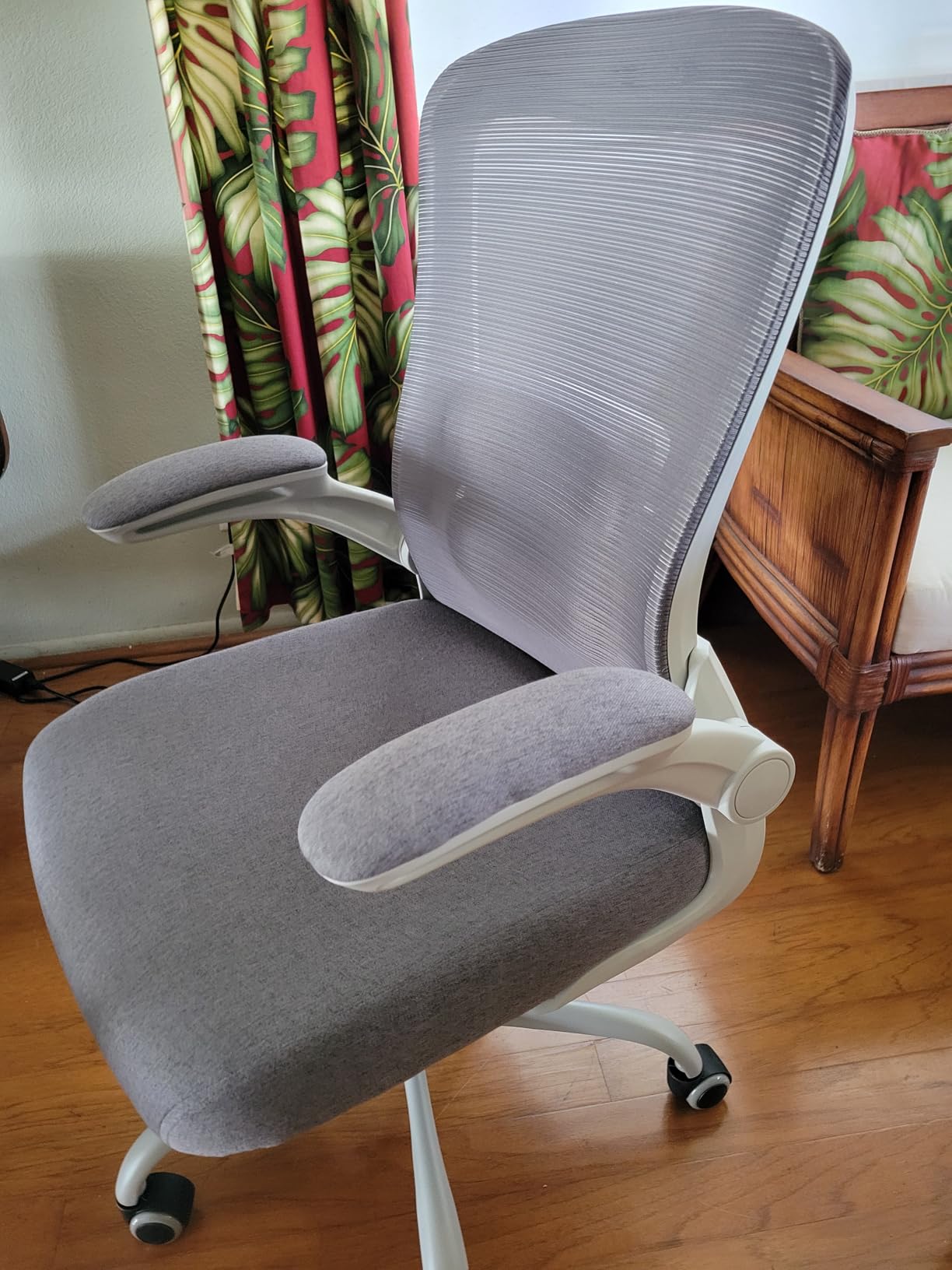 Ergonomic Office Chair for Long Hours, Adjustable Padded Lumbar Support for Lower Back Relief, 330 lb Capacity, Comfortable Computer Desk Chair for Home Office, Work & Study customer photo 2
