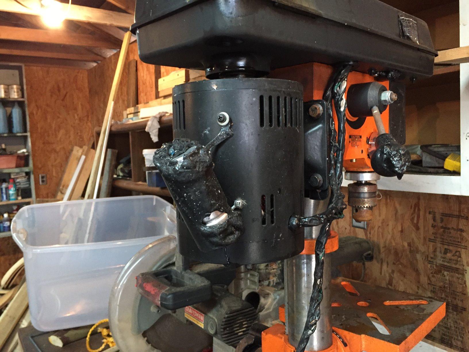 Greenworks 40V Cordless Leaf Blower, 135 CFM, 2.0 Ah Battery and Charger customer photo 1