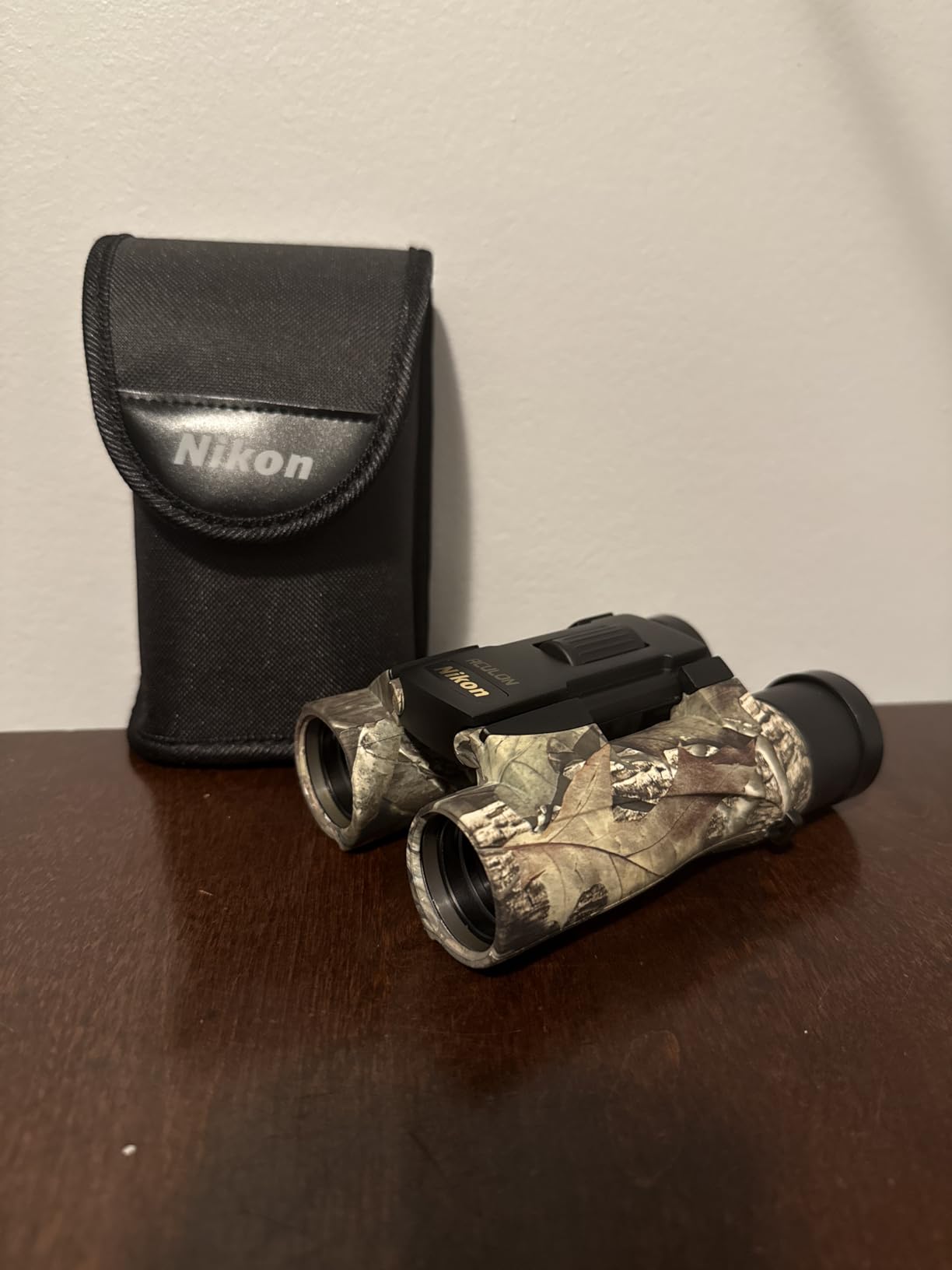 Nikon ACULON A30 10x25 Compact Binoculars - Lightweight Dual-Hinge Design, Multilayer-Coated Lenses, Smooth Central Focus, Ergonomic Grip for Hunting, Hiking, and Outdoor Adventures customer photo 2