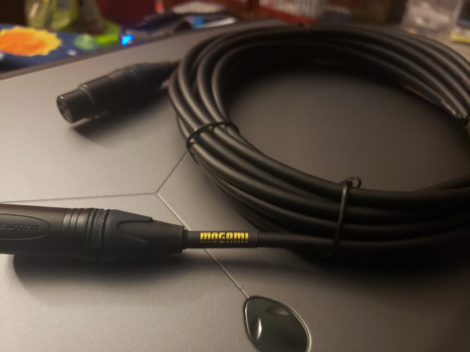 Mogami Gold Studio 10 XLR to XLR Quad Conductor Patch Cable 10 feet with Gold Contacts, XLRM-XLRF Connectors, Pro Audio Noise-Free customer photo 2