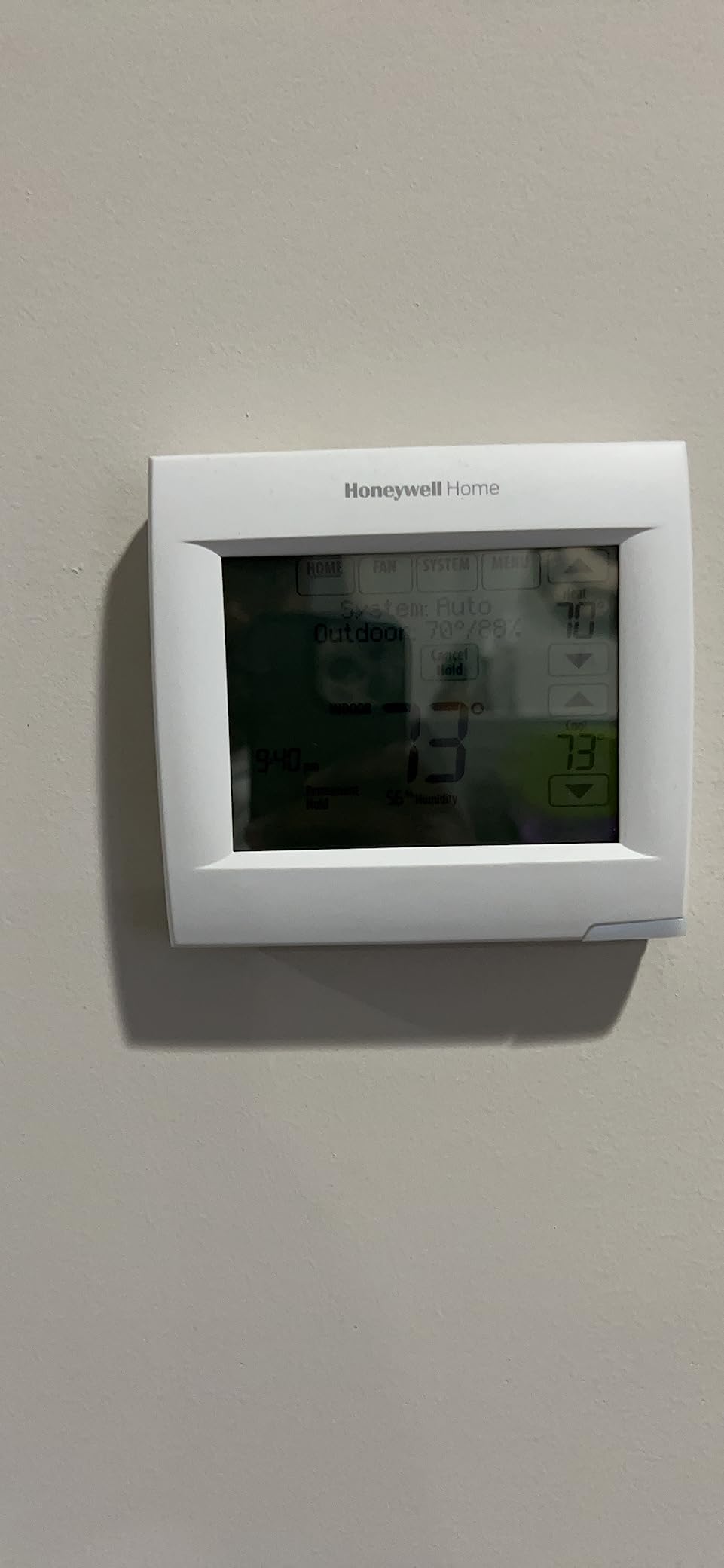 Honeywell TH8321WF1001 Touchscreen Thermostat Wifi Vision Pro 8000 with Stages upto 3 Heat / 2 Cool customer photo 2