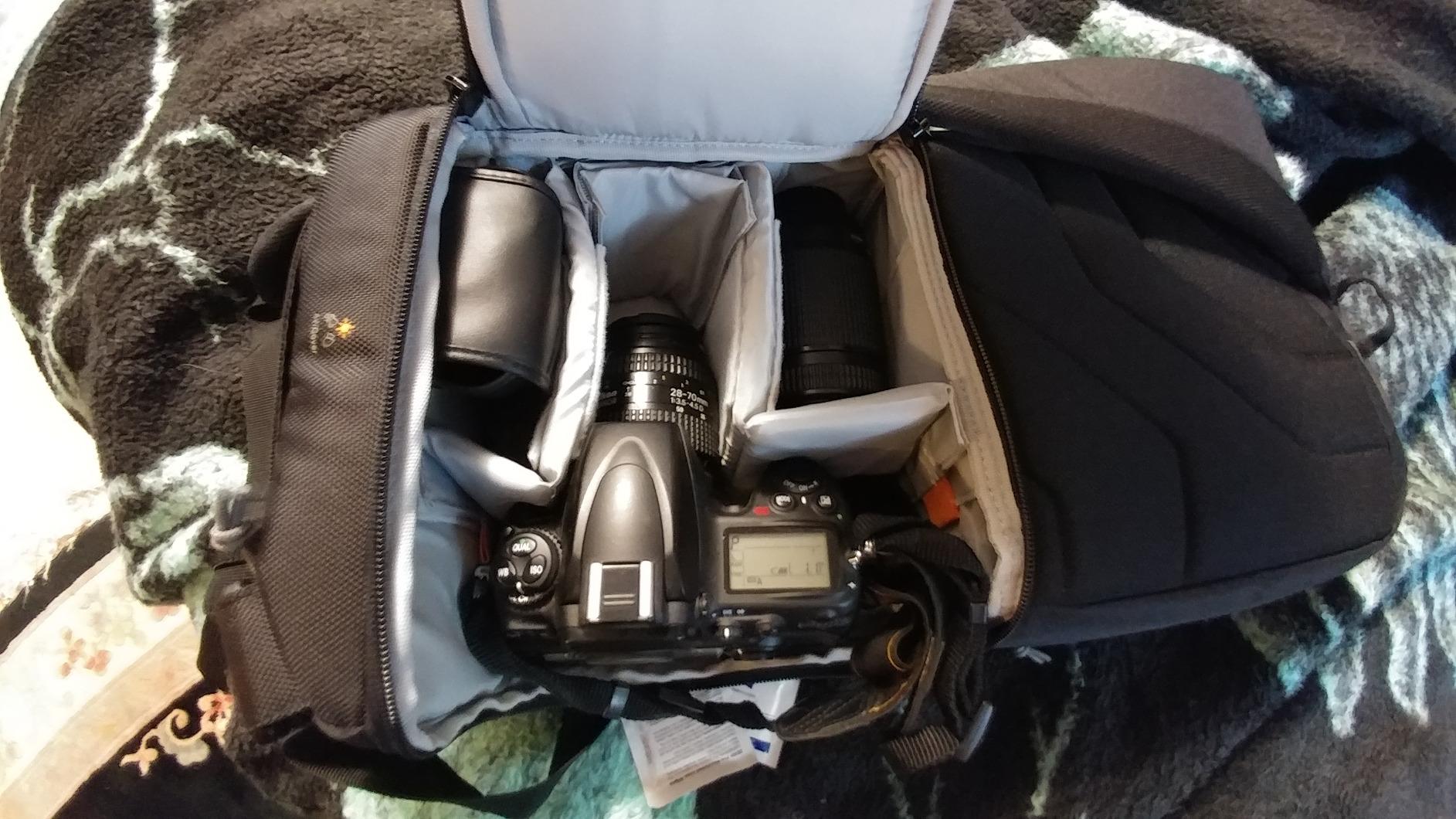Lowepro LP36899PWW Slingshot Edge 250 AW - A Secure, Slim, Smart and Protective Sling for a Compact DSLR or DJI Mavic Pro/Mavic Pro Platinum,Black,9.06 x 4.72 x 8.27 in customer photo 2