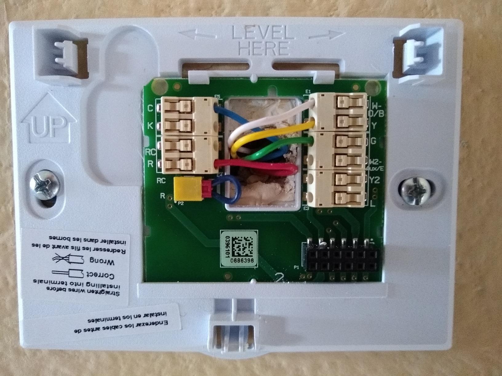 Honeywell Wireless WiFi Thermostat,7 Programmable customer photo 1