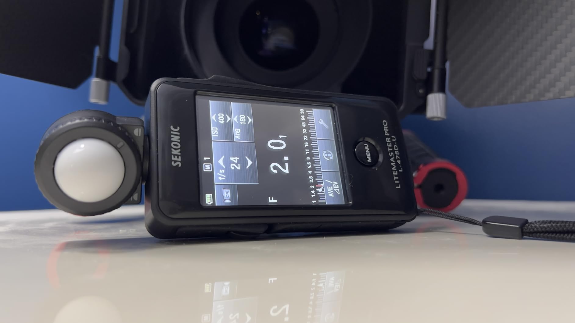 Sekonic LiteMaster Pro L-478D-U Light Meter, Touchscreen Incident & Reflected Meter with Flash Analyzing, Cine Frame Rate & Shutter Angle Control, Illuminance & Luminance Measurement customer photo 1