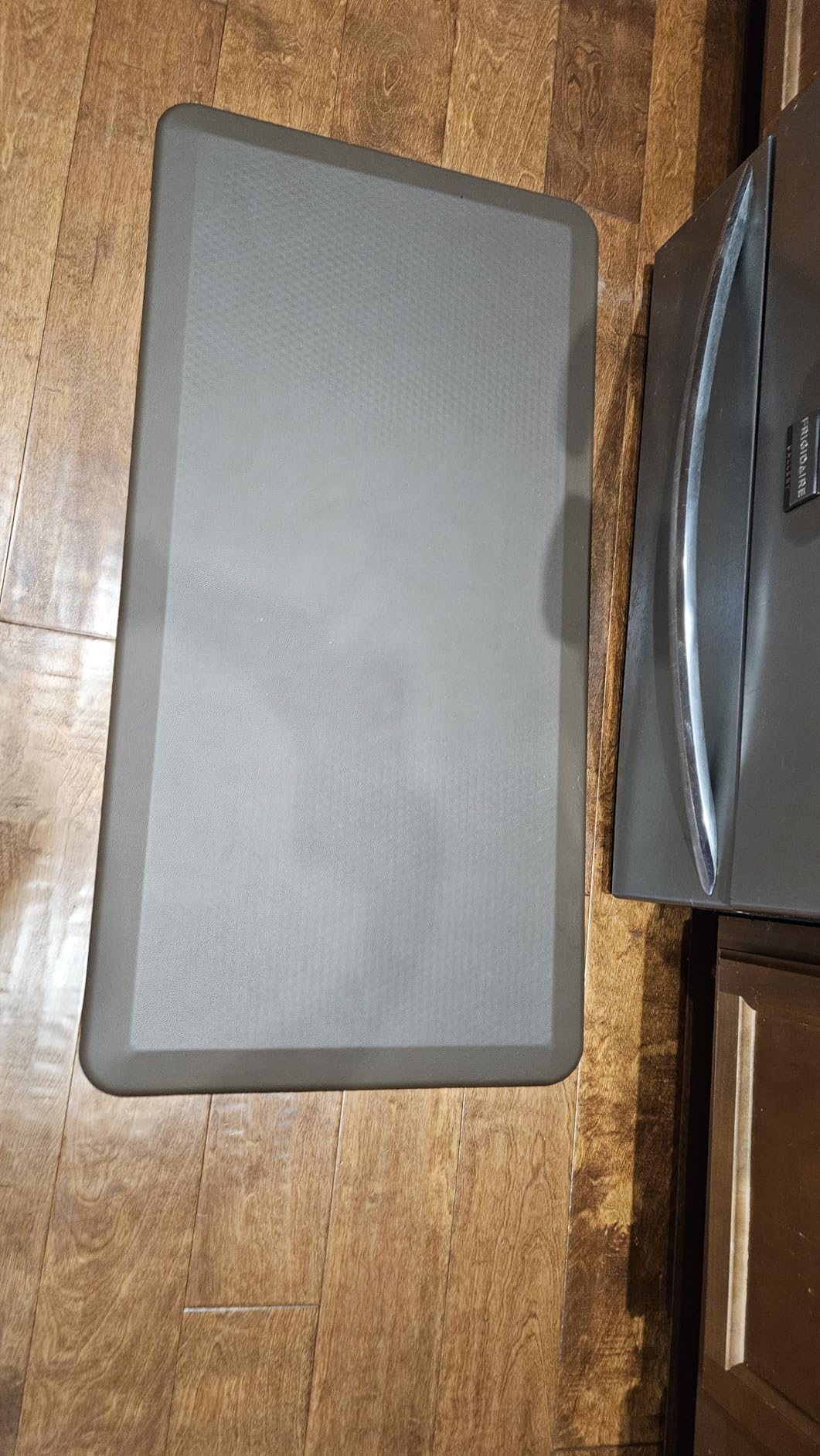 GORILLA GRIP Cushioned Antifatigue Kitchen Mat for Floor, 32x20, Black customer photo 1