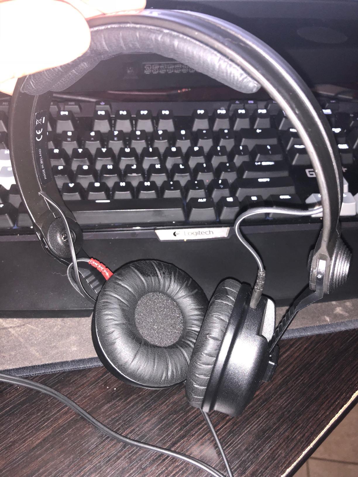Sennheiser Pro Audio Professional HD 25 On-Ear DJ Headphones Black customer photo 2
