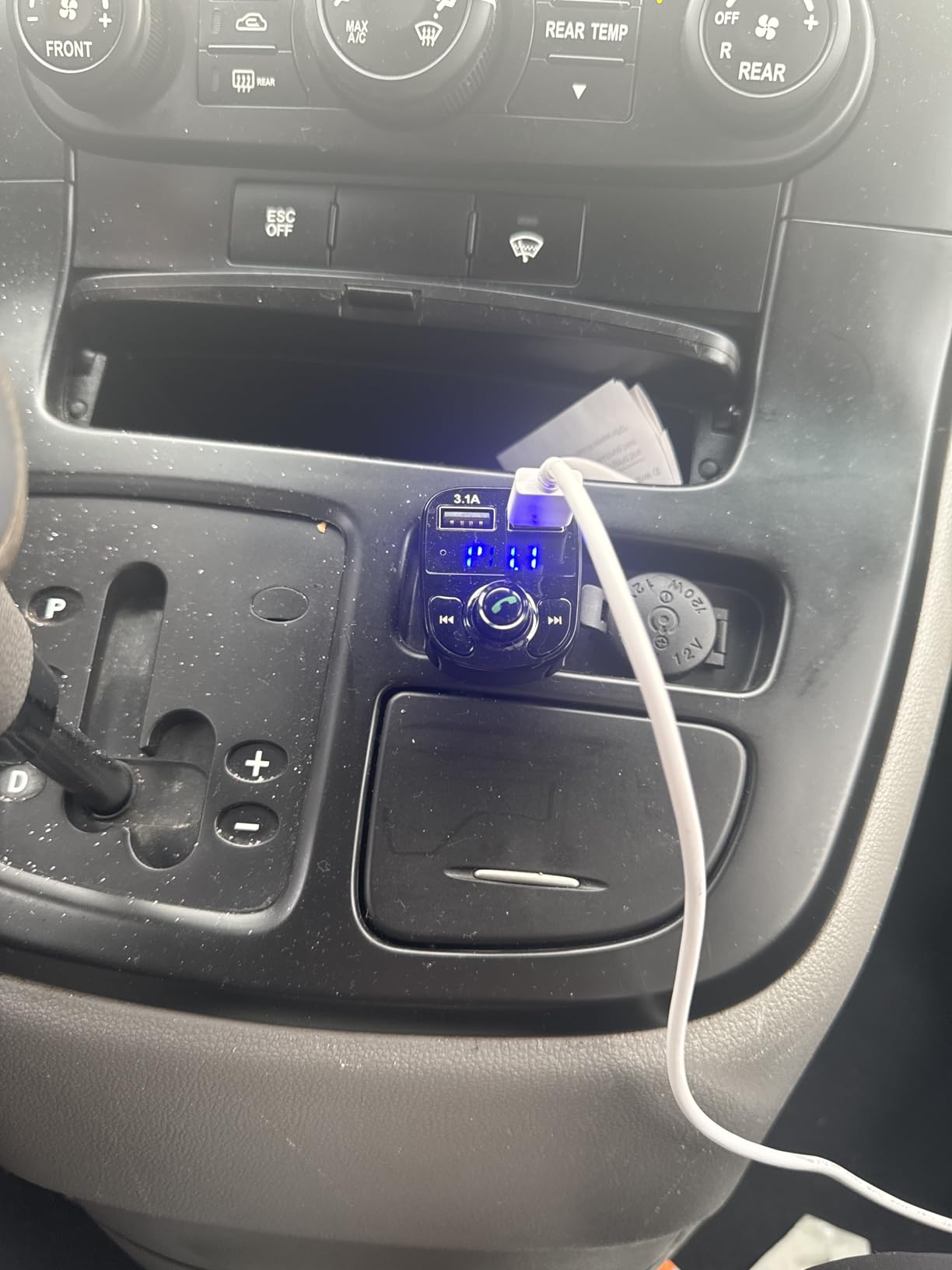 LIHAN Bluetooth Car Adapter 5.3, FM Transmitter, Dual USB Charger customer photo 2