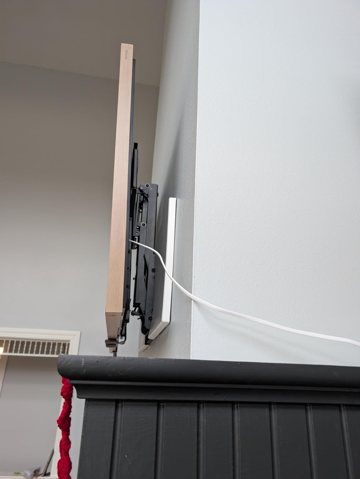 MantelMount - MM700 Premier Fireplace TV Mount Pull Down Bracket for 50