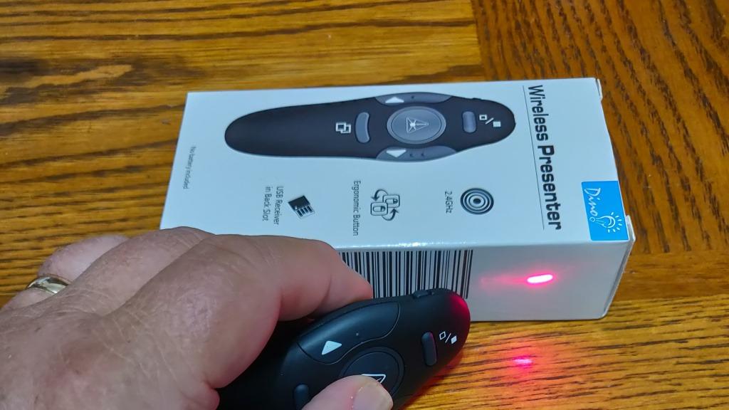 Presentation Remote Clicker, USB A & USB C Wireless Presenter for PowerPoint Presentation Remote, RF 2.4GHz Slide Advancer for Mac, Keynote, Computer, Laptop customer photo 1