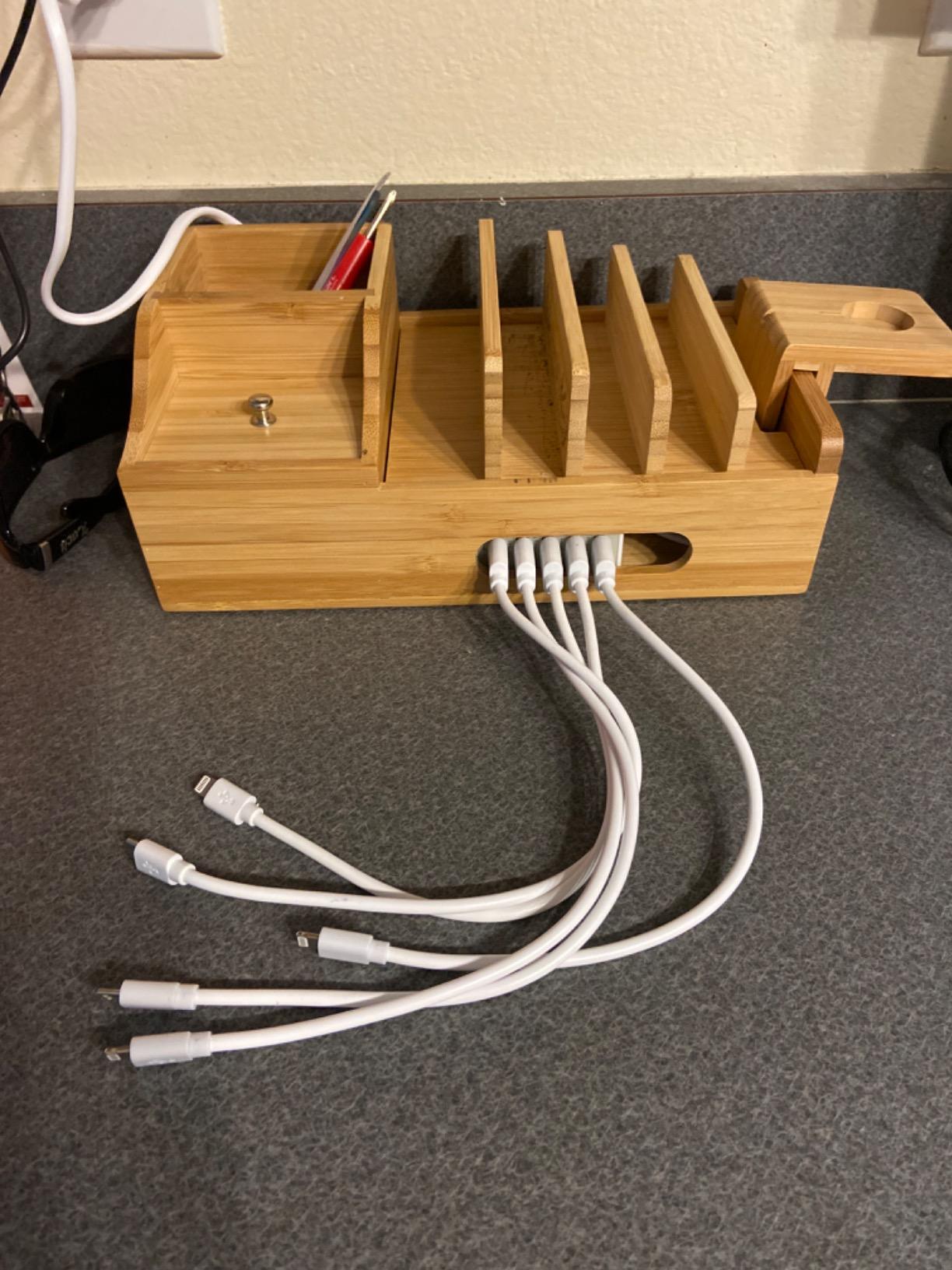 Pezin & Hulin Bamboo Charging Station for Multiple Devices with 5-Port HUB customer photo 1