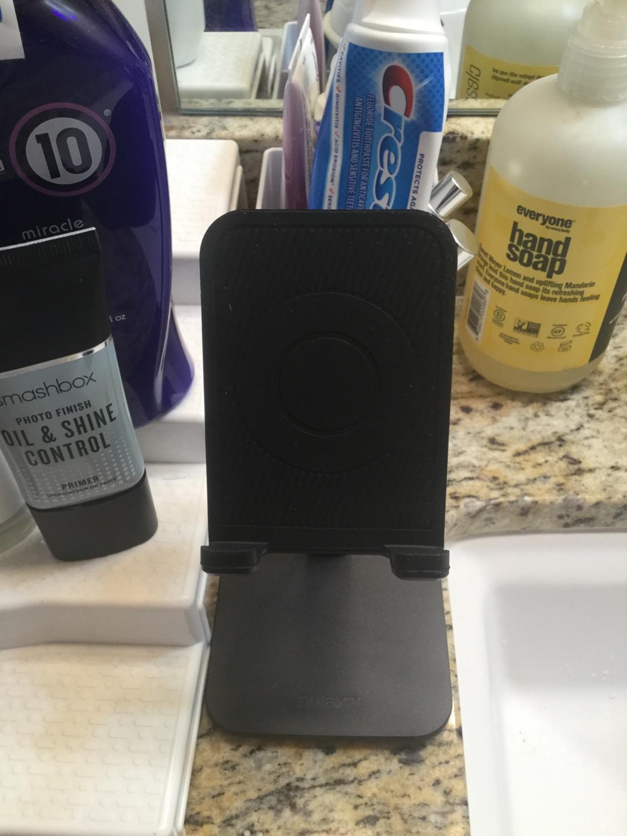 Nulaxy Height Angle Adjustable Phone Stand for Desk, Black customer photo 1