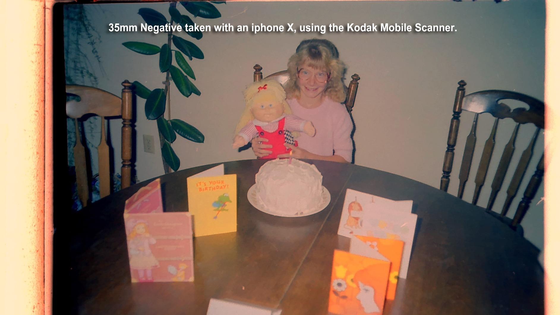 KODAK Mobile Film Scanner, 35mm Negative Scanner & Slide Viewer, App-Based customer photo 2